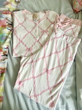 Women’s TBBC Belle Mead Bow Wine Downs Size Small